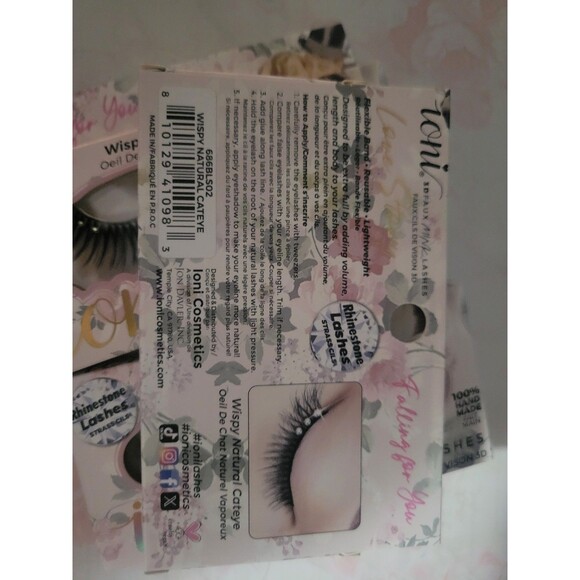Ioni Lashes - Picture 2 of 2
